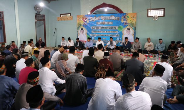 Safari Ramadhan di Pagar Dewa, Bupati Lampung Barat Pererat Silaturahmi dan Tanggapi Aspirasi Masyarakat