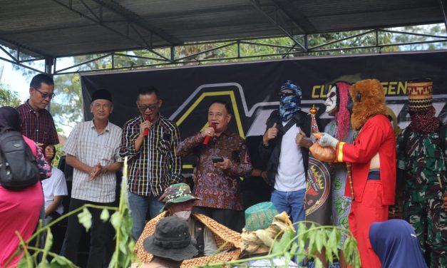 Wabup Mad Hasnurin Sebut Pesta Sekura Merupakan Identitas Mayarakat Lampung Barat