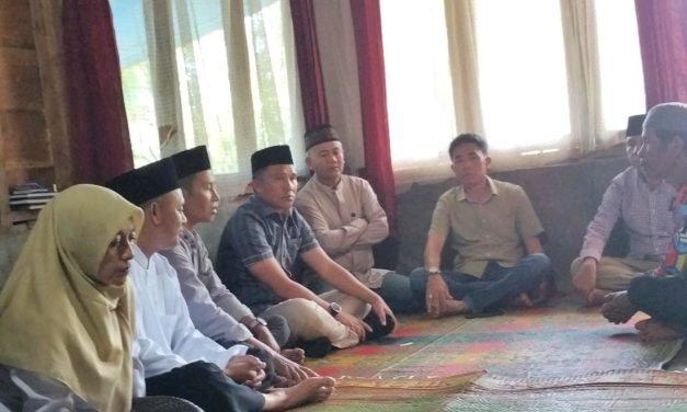 Bupati Lampung Barat Sambangi Rumah Almarhum Fikran Aulia Korban Tenggelam di Pesibar