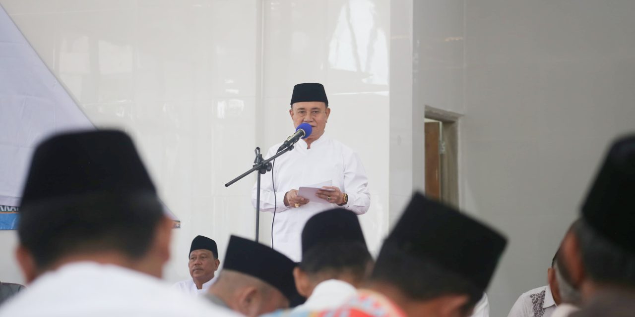 Lakukan Safari Ramadhan, Wabup Mad Hasnurin Serap Aspirasi dan Serahkan Bantuan untuk Masjid Al-Jamaah Belappau