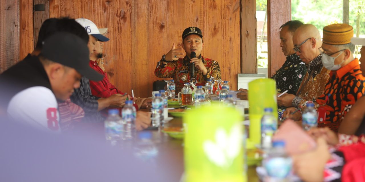 70 Ribu Ton Kopi, PAD Nyaris Kosong : Bupati Parosil “Bedah” Kebocoran Pajak, Pengusaha Buka Suara