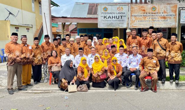 Wakil Bupati Lampung Barat Gelar Halal Bihalal Bersama PWRI