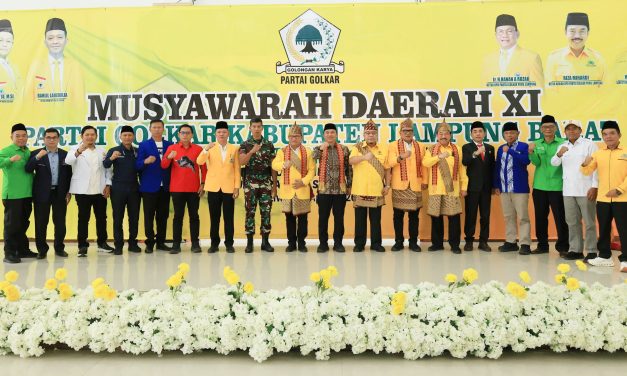 Bupati Parosil Hadiri Musda XI Golkar Lambar, Tekankan Soliditas dan Dukung Gerakan Lampung Menanam