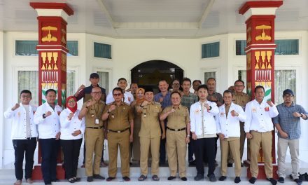 Bupati Parosil Terima Audiensi KONI Lampung Barat, Dorong Kebangkitan Olahraga Daerah