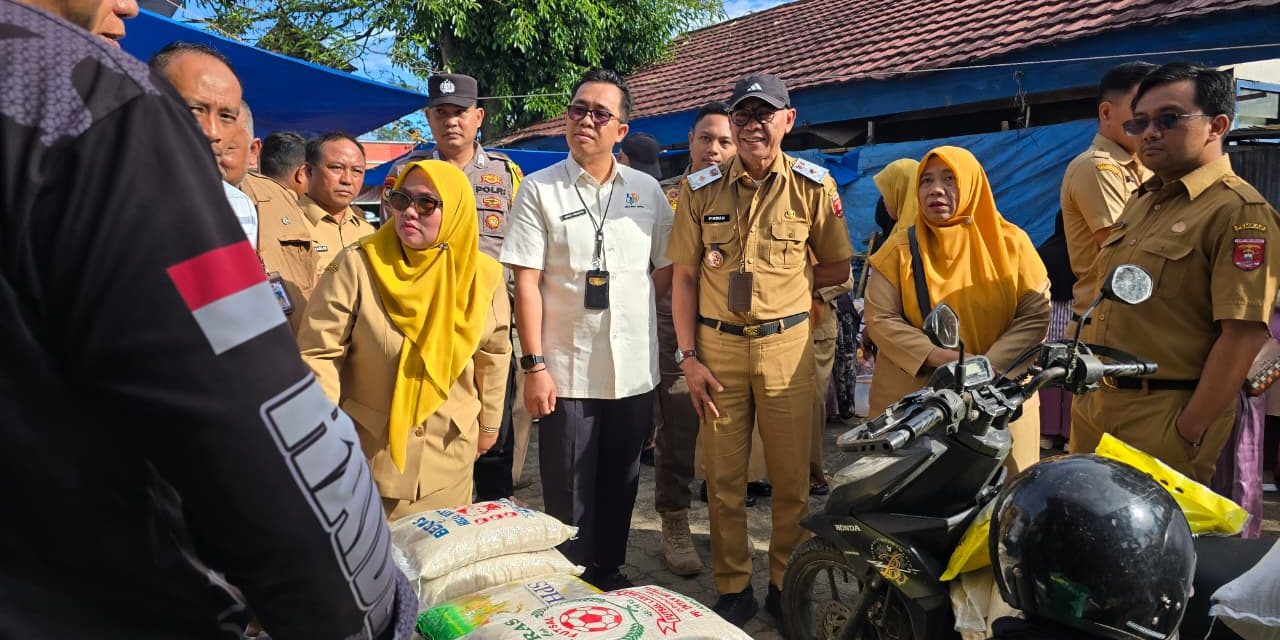 Sidak Pasar Jelang Idul Adha, Pemkab Lampung Barat Pastikan Harga Bapokting Tetap Stabil