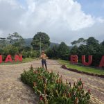 Bupati Parosil Ajak Masyarakat Kunjungi Kebun Raya Liwa, Ada Buah yang Siap Dipetik dan Dinikmati Pengunjung