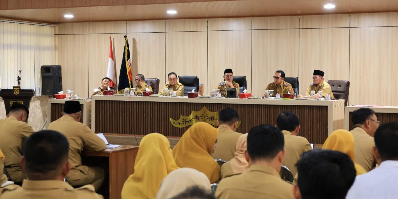 HUT ke-35 Lampung Barat, Bupati Minta Jadikan Momentum Bangga Dengan Adat Sai Batin
