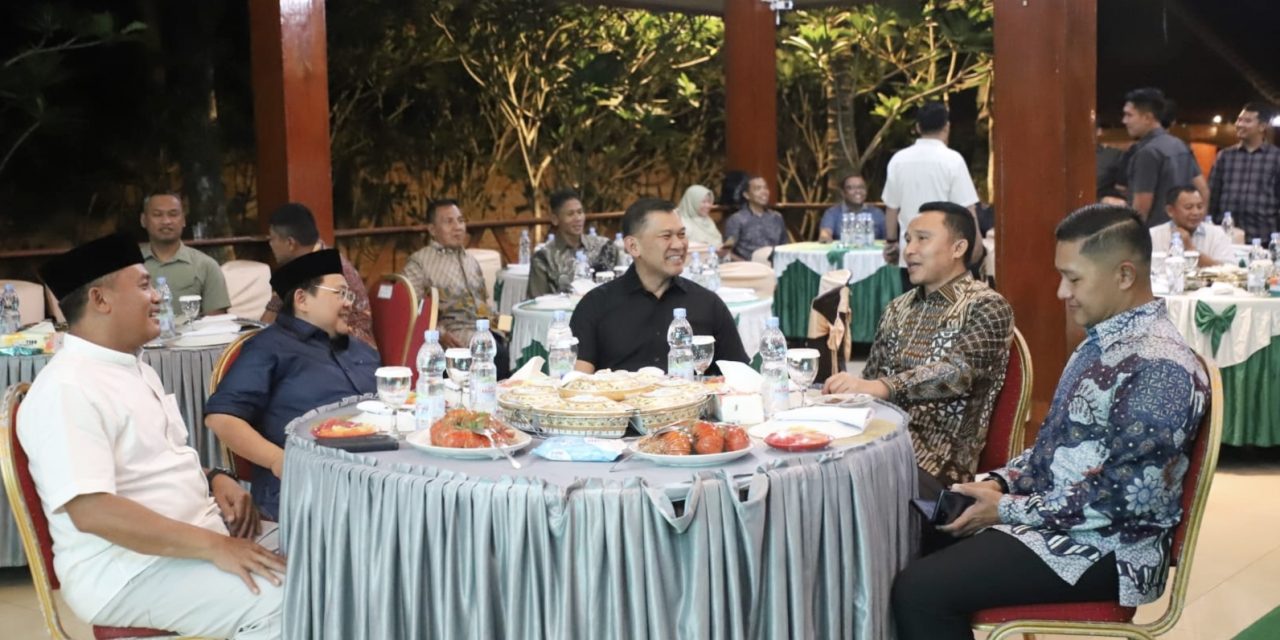 Bupati Parosil dan Wakil Bupati Pesisir Barat Ramah Tamah Dengan Pangdam XXI Radin Inten, Bahas Sinergi Pembangunan