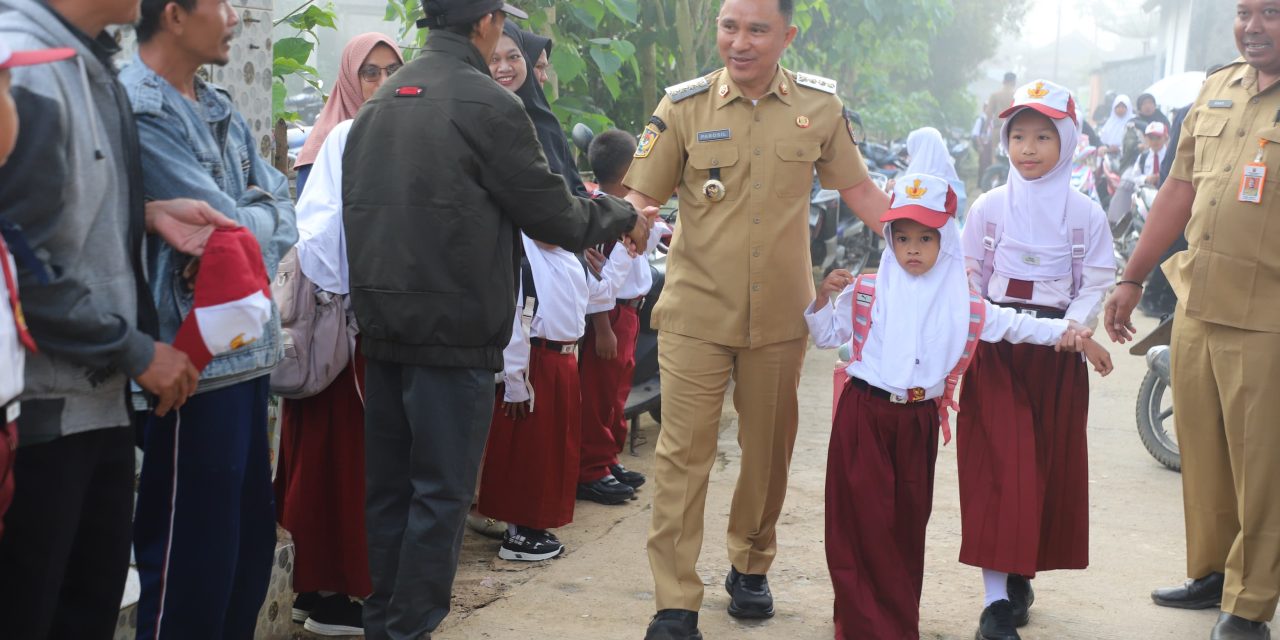 Bupati Lampung Barat Ikuti GAMAS : Ayah Hadir, Anak Percaya Diri, Keluarga Berkualitas