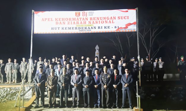 Pemkab Lampung Barat Gelar Apel Kehormatan dan Renungan Suci di TMP Liwa