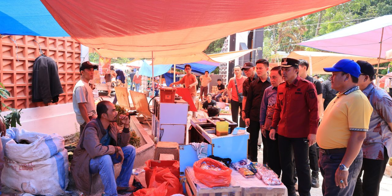 Bupati dan Wakil Bupati Lampung Barat Tinjau Pasar Tematik Lumbok Seminung, Cek Aset yang Akan Dikelola PT Eljohn