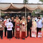 Program Tiga Setel Seragam Gratis Berhasil Pangkas Beban Orang Tua
