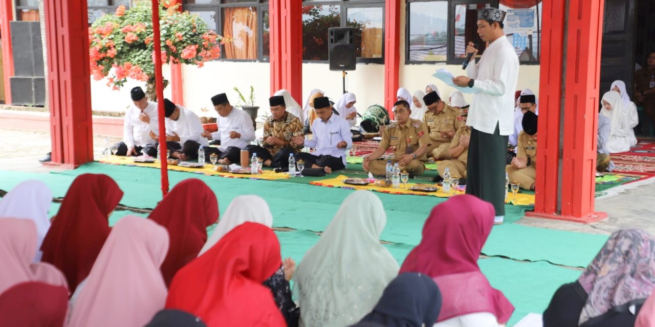 HUT ke-35, Pemkab Lambar Gelar Istighosah Serentak di 15 Kecamatan