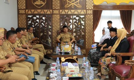 Maraknya Jama’ah Kecewa, Bupati Lampung Barat Minta Kemenhaj Data Trevel Umrah