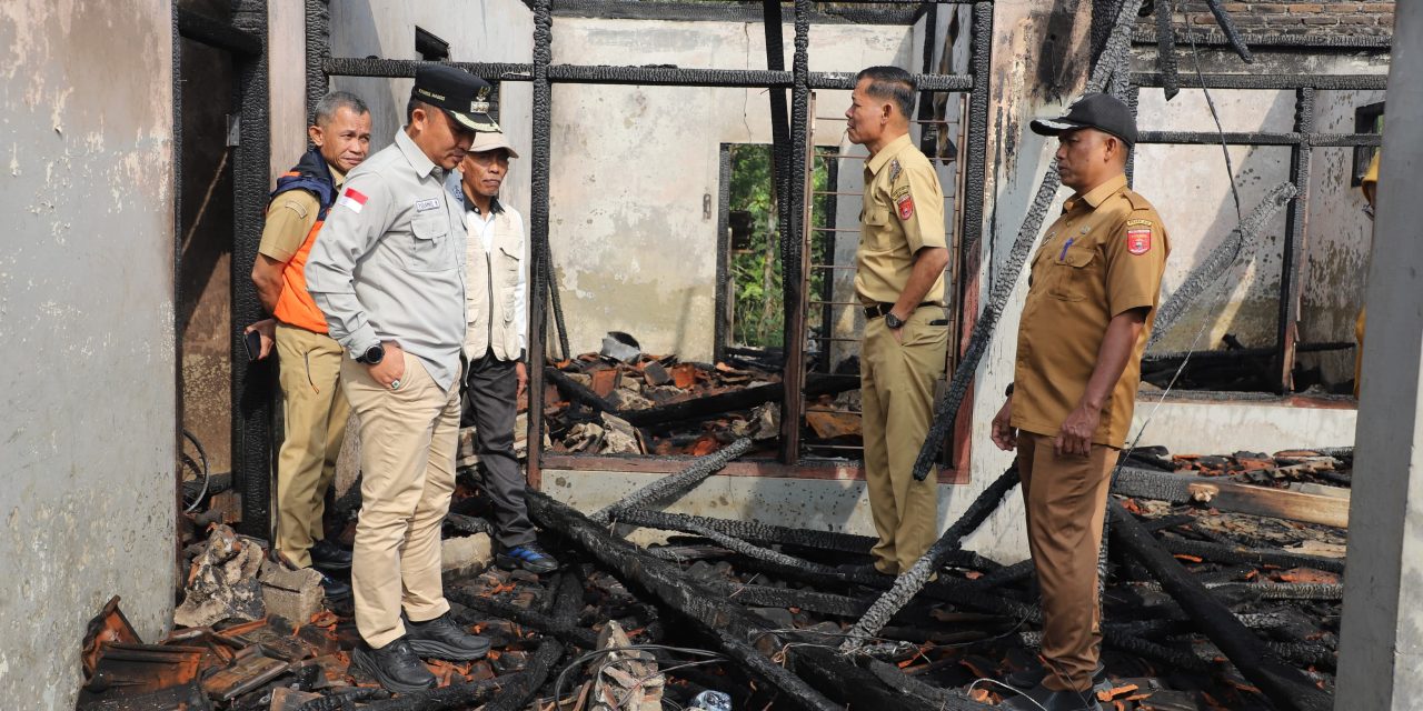 Rumah Warga Ludes Terbakar di Sumber Jaya, Bupati Lampung Barat Langsung Kunjungi Keluarga Korban