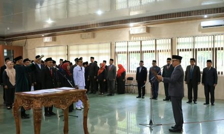 Di Tengah Kekosongan Jabatan, Bupati Lampung Barat Lantik 20 Pejabat Sterategis