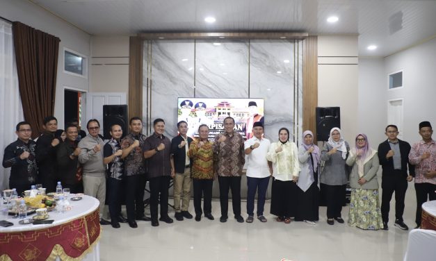 Lepas Ketua PN Liwa ke Pacitan, Bupati Lampung Barat Sebut Ini Bukan Perpisahan