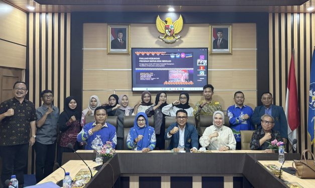 Diuji di Hadapan Akademisi Unila, Program Seragam Gratis Lampung Barat Raih Validasi, Bupati Parosil Kantongi Nilai A